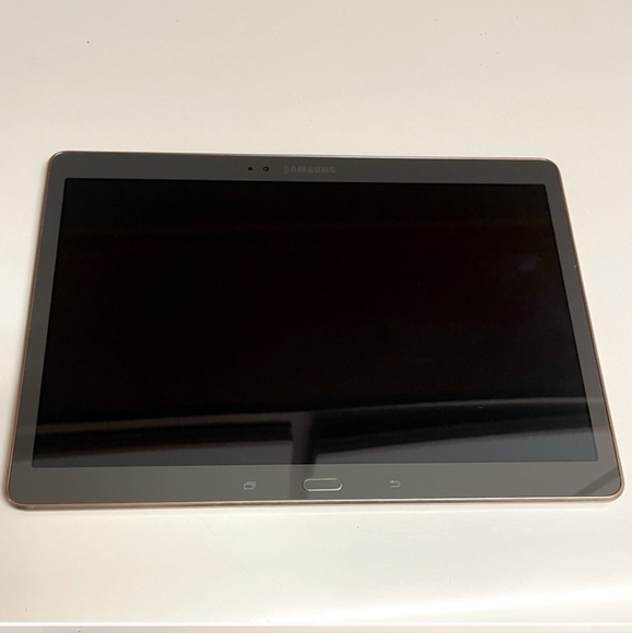 SAMSUNG Galaxy Tab S Titanium Bronze 10.5” Tablet 16GB SM-T800 - Picture 3 of 3